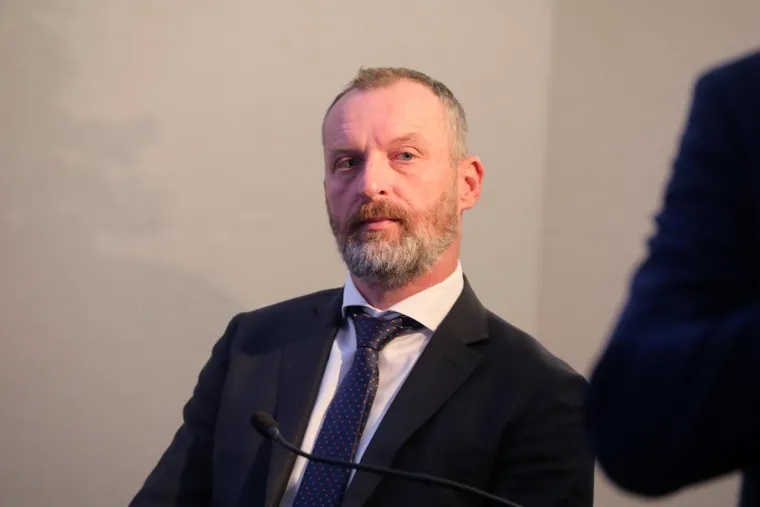 Adriatic Croatia International Club - član uprave Kristijan Pavić (HDZ) - Bruto: 36.714 kuna, Neto: 22.673 kuna (podatak iz kolovoza 2021.)