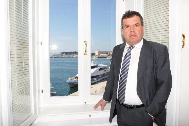 PLOVPUT - direktor Mate Peri&scaron;ić (HDZ) - Bruto: 44.662 kuna, Neto: 27.455 kuna (podatak iz listopada 2020.)