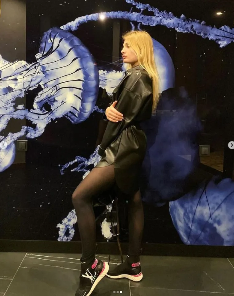 Tenisačica najpoznatija po 'riskantnom seksu' postala pjevačica, a sada je opet privukla ogromnu pažnju