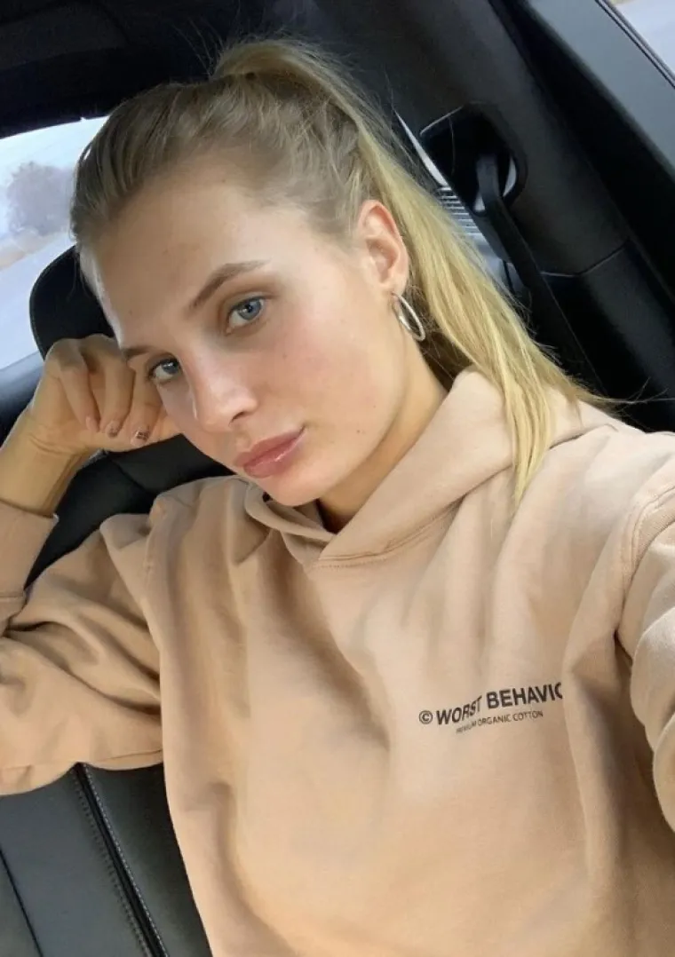 Tenisačica najpoznatija po 'riskantnom seksu' postala pjevačica, a sada je opet privukla ogromnu pažnju