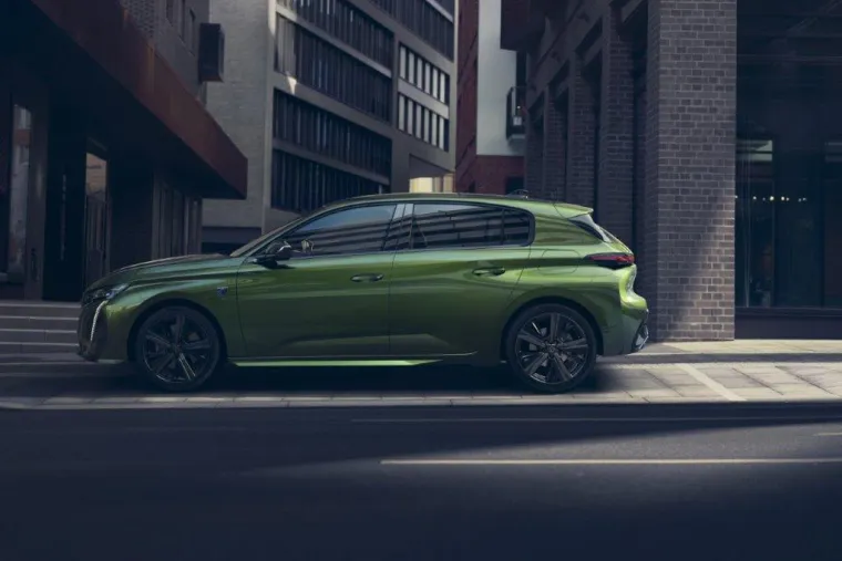 Novi 308 oduševljava ponudom punjivih hibridnih motora te benzinskih i dizelskih motora čime potvrđuje svoj moto &quot;Power of Choice”, odnosno &quot;snaga izbora&quot;