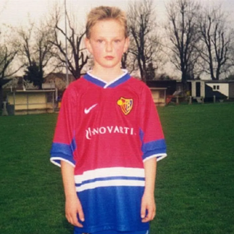 Rakitić je sinoć je zapaprio Dinamu, a pogledajte kako je izgledao na početku karijere: 'Ovdje je sve počelo'