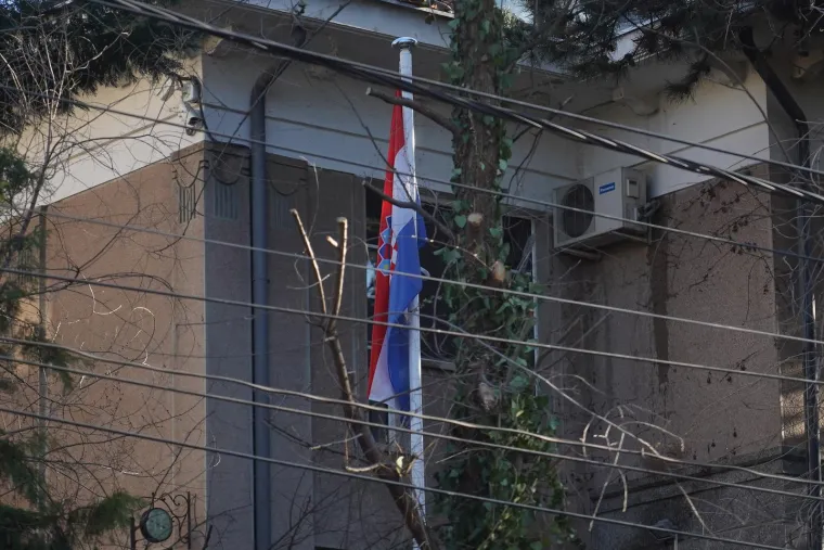 Požar oštetio kuću hrvatskog ambasadora u Beogradu: 'U kuću i dalje ne možemo...'