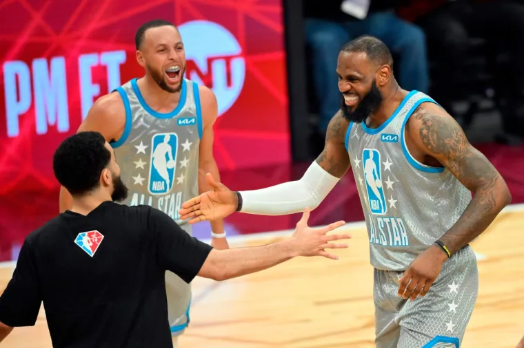 Ovako je to spektakularno izgledalo noćas u Clevelandu na 71. All Star susretu najboljih ko&scaron;arka&scaron;a svijeta