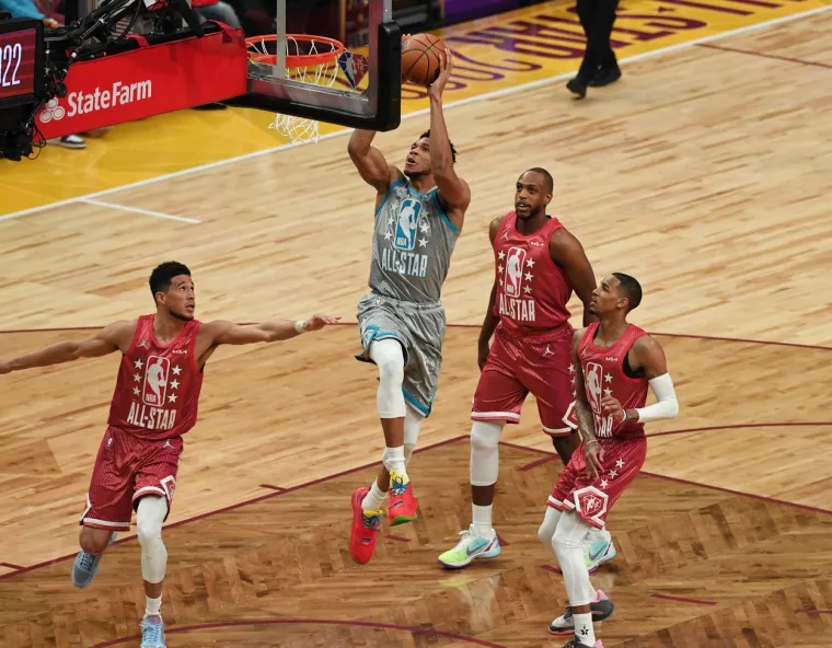 Ovako je to spektakularno izgledalo noćas u Clevelandu na 71. All Star susretu najboljih ko&scaron;arka&scaron;a svijeta