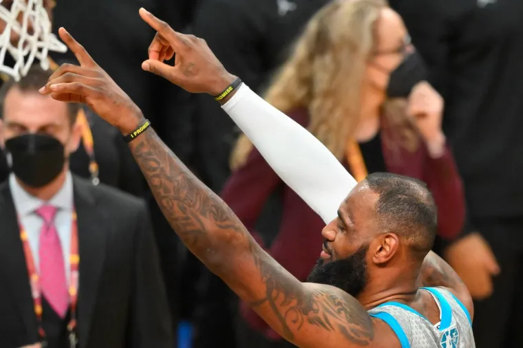 Ovako je to spektakularno izgledalo noćas u Clevelandu na 71. All Star susretu najboljih ko&scaron;arka&scaron;a svijeta