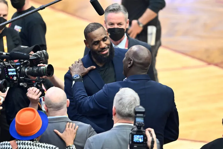 Jordan je krenuo prema LeBronu, a onda se dogodilo nešto sasvim neočekivano