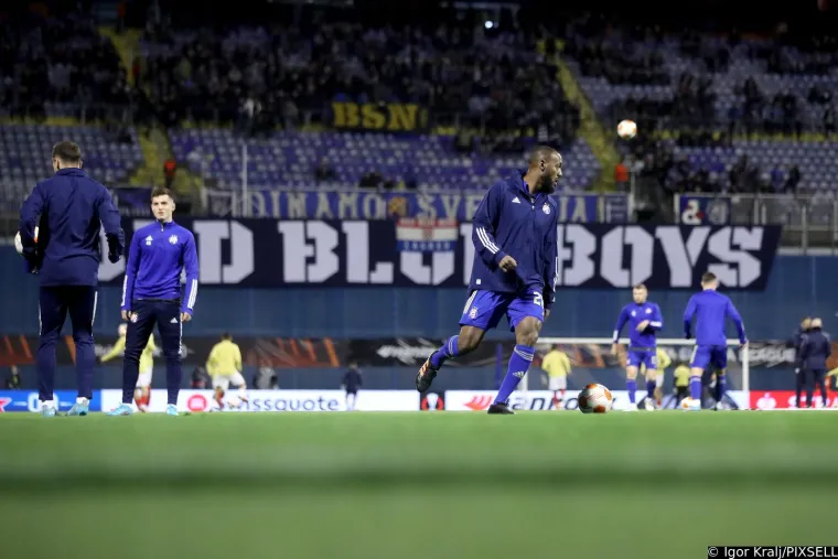 Nećete vjerovati tko se ukazao na Maksimiru: Zakleti hajdukovac na utakmici Dinama