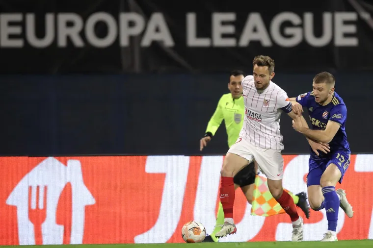 Vodi se velika borba: Pogledajte kako izgleda dvoboj Dinama i Seville