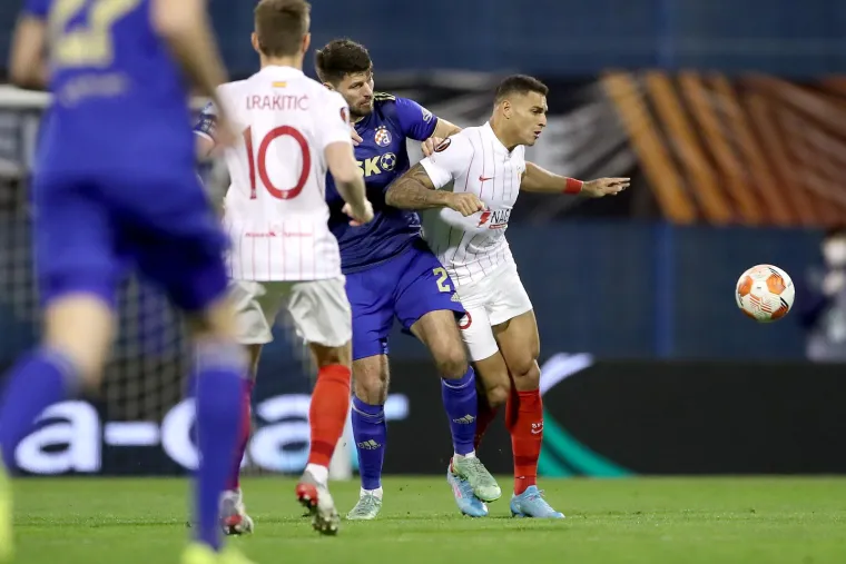 Vodi se velika borba: Pogledajte kako izgleda dvoboj Dinama i Seville