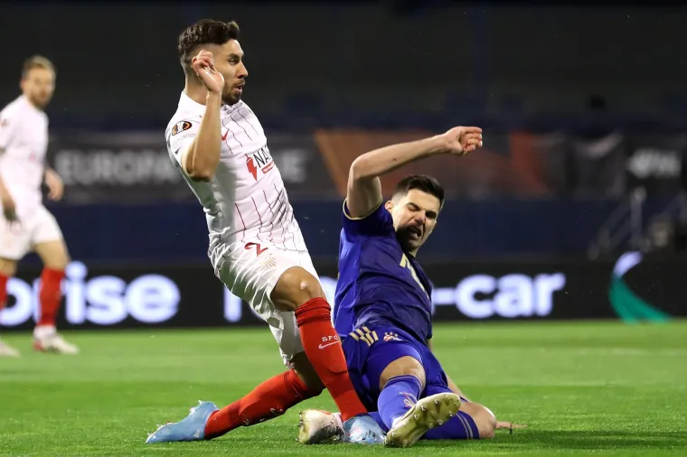 Vodi se velika borba: Pogledajte kako izgleda dvoboj Dinama i Seville
