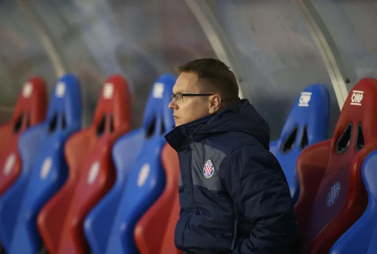 Jeste li primjetili što je Drmić napravio nakon gola? Poljud je poludio, Armada pala u trans