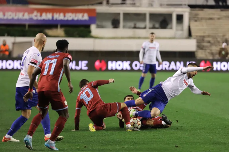 Nećete vjerovati tko je gledao Jadranski derbi na Poljudu: Da, upravo se on pojavio na tribinama; Ne biste ga prepoznali