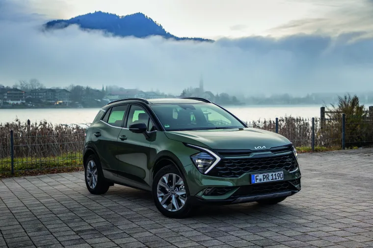 Kijin paket naprednih sustava pomoći (ADAS), također poznat kao DriveWise, pomaže novom Sportageu da izbjegne potencijalne opasnosti dok u potpunosti štiti putnike i druge sudionike u prometu