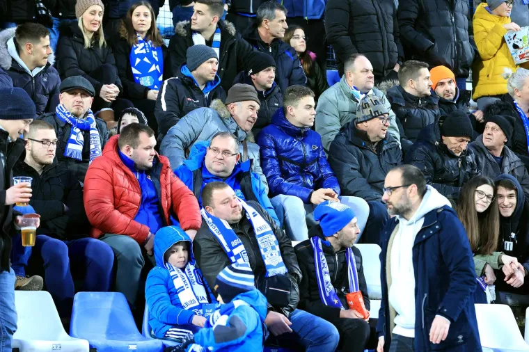 Gradski vrt do&scaron;ao se pokloniti bijelo-plavima u derbiju protiv Dinama za vrh HNL-a