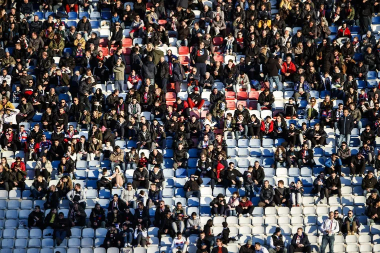 Torcida dignula poruku na utakmici Kupa između Hajduka i Gorice