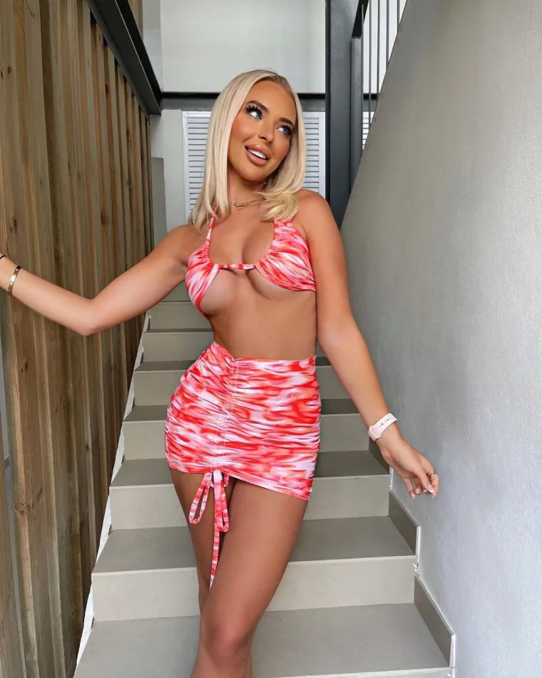 Ostavila se uredskog posla i u pedesetima odala pornografiji, kći odlučila da će poput majčice skidati gaćice