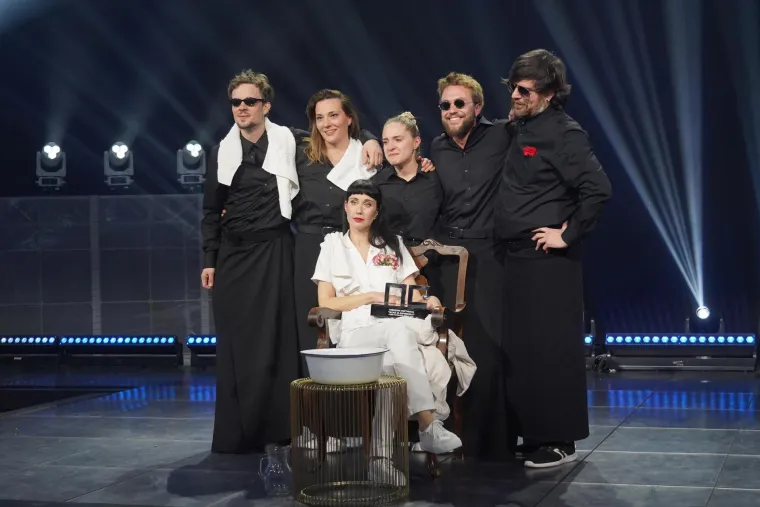 Konstrakta će predstavljati Srbiju na Eurosongu: Pjeva o Meghan Markle, a priznala da nema ni zdravstveno