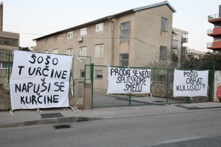 Šibenčani šokirani porukama, nevjerojatno da je netko ovo napisao usred Dalmacije