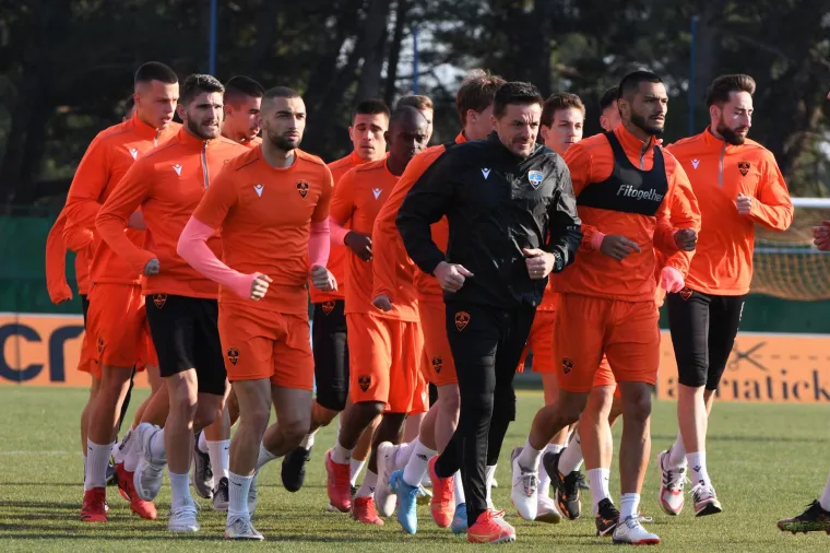 &Scaron;ibenčani &scaron;okirani porukama, nevjerojatno da je netko ovo napisao usred Dalmacije