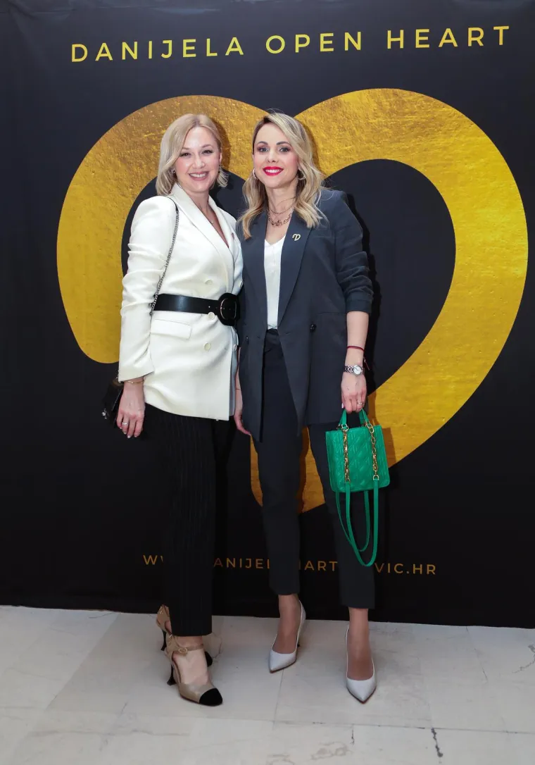 Martina Podgorski, Mirna Maras