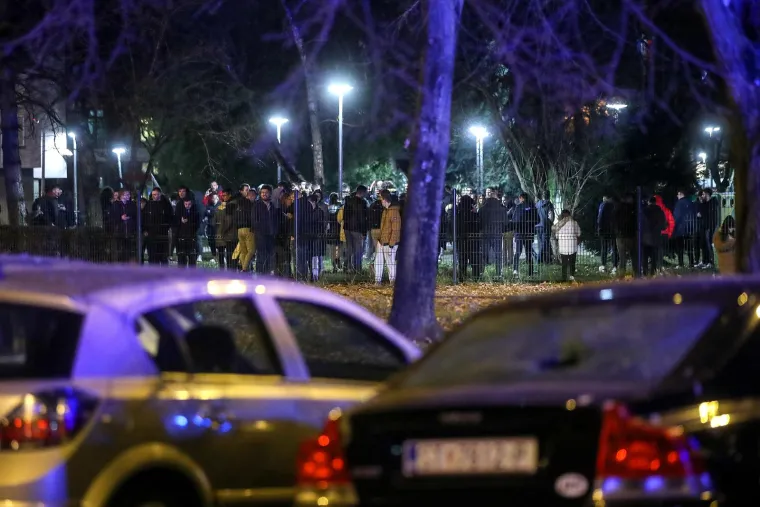 Nakon snažne eksplozije nepoznati predmet pao nedaleko SC Stjepan Radić