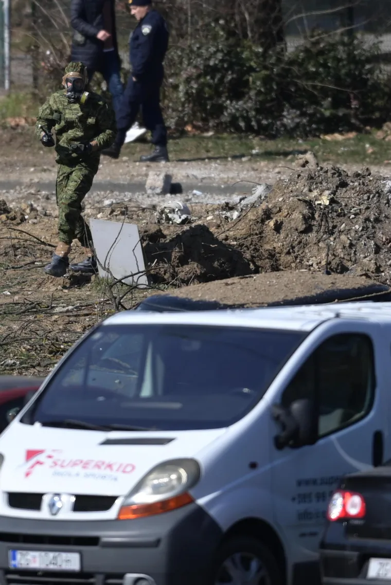 Na mjestu pada letjelice mjerila se razina radijacije. Banožić: Zbog zdravlja stanovni&scaron;tva moramo obaviti i ta istraživanja