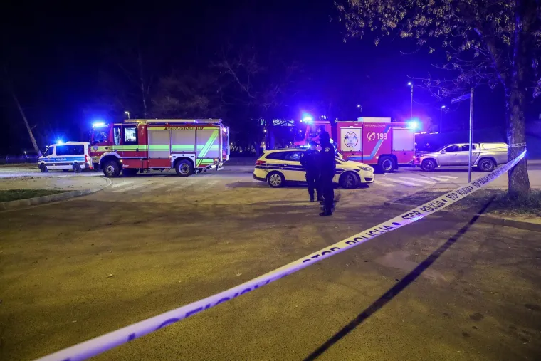 Jaka eksplozija u Zagrebu, krater u tlu nedaleko studentskog doma Stjepan Radić