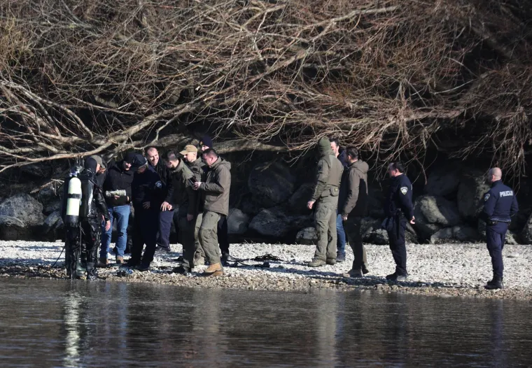 Policija i vojska traže dijelove sovjetske letjelice u Savi: U pomoć pristigla teška mehanizacija