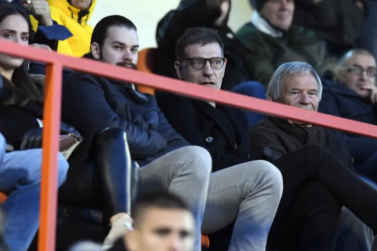 Legendarni Vatreni do&scaron;ao na &Scaron;ubićevac i svojom pojavom i karizmom plijenio pažnju poput rock zvijezde