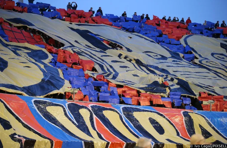 Predivna atmosfera na punom Poljudu: Torcida je napravila posebnu koreografiju za okršaj s najljućim rivalom