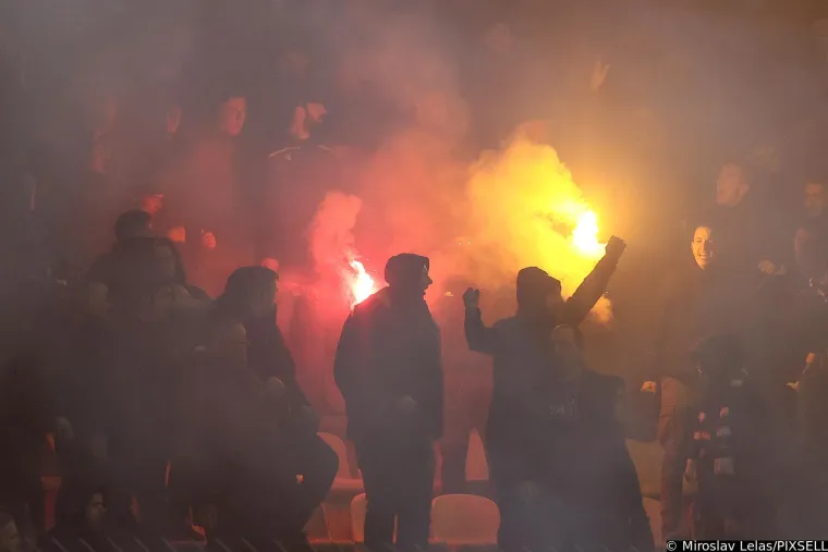 Hajduk u novim problemima, pogledajte što su njihovi navijači radili za vrijeme utakmice s Dinamom