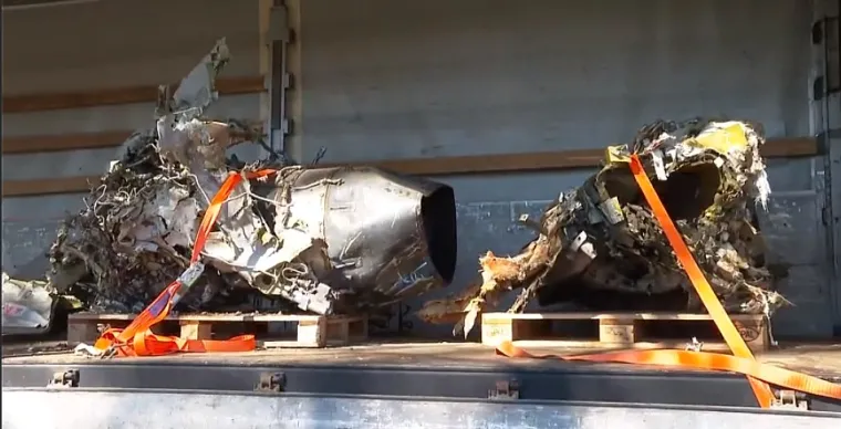 Pogledajte slike letjelice koja je nosila sovjetsku aviobombu iz bliza. Istraga će utvrditi koja je bila snaga bombe