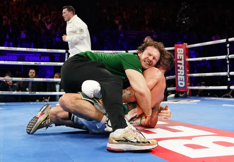 Leigh Wood oduševio boksački svijet. Michael Conlan nikad ovo neće zaboraviti. Prizori za pamćenje, trenutak za vječnost