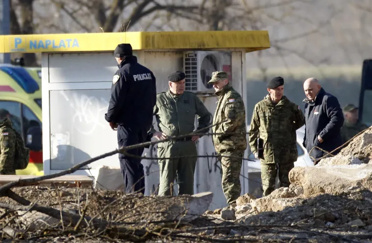 Pogledajte izbliza vojno-izviđački dron srednjeg dometa 141 Strizh