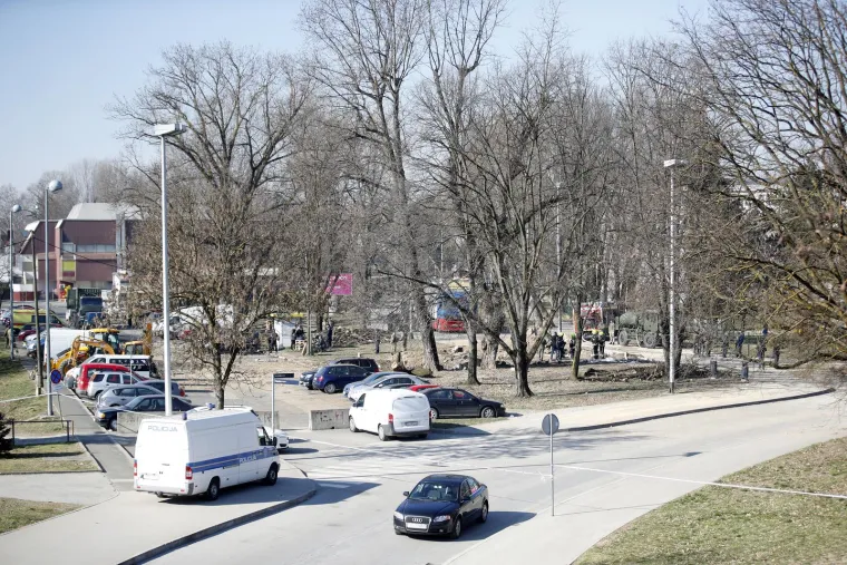 Pogledajte izbliza vojno-izviđački dron srednjeg dometa 141 Strizh