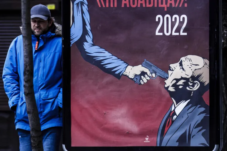 Ovako danas izgleda Lavov. Grad s tisućama izbjeglica, vojnici na ulicama, ali i otvoreni kafići