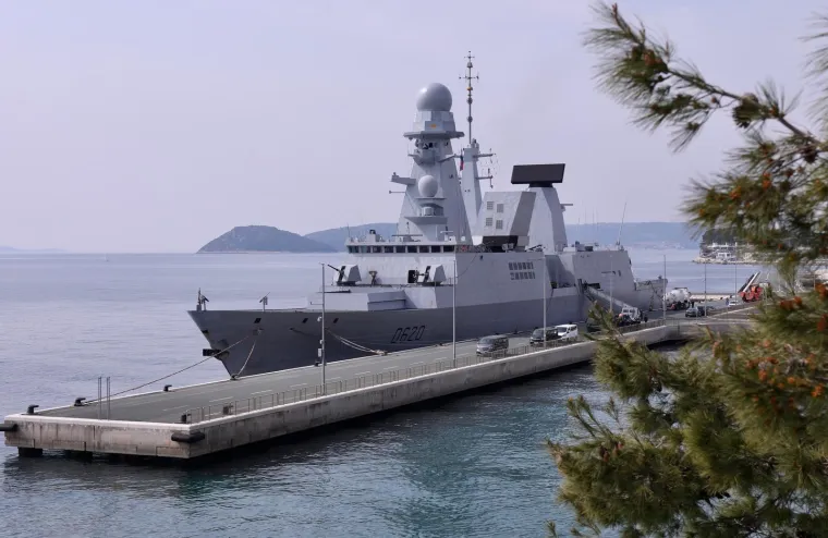 NATO aktivnosti i u hrvatskim vodama: Francuski ratni brod uplovio u Split