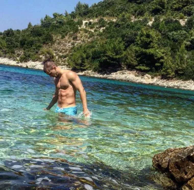 Splitski policajac bacio žene u trans: Kao da i u uniformi nije totalno hot, Instagram gori od njegovih mišića