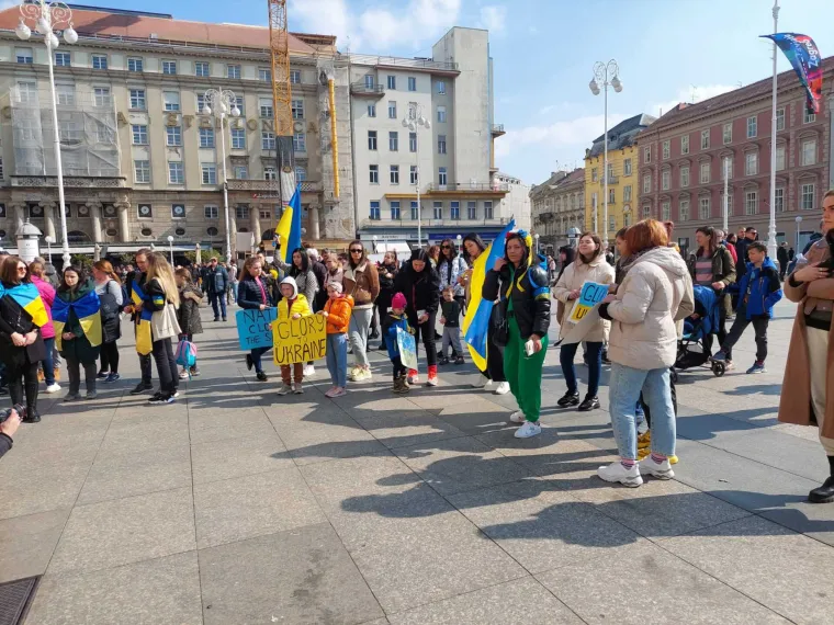 Antiratni skup u Zagrebu za podr&scaron;ku Ukrajini: Zaustavite rusku agresiju!