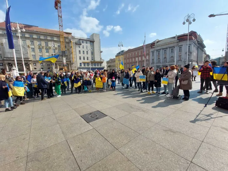 Antiratni skup u Zagrebu za podr&scaron;ku Ukrajini: Zaustavite rusku agresiju!