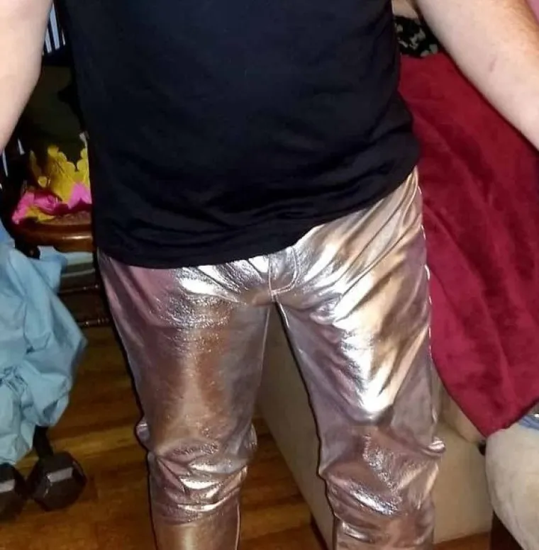 Mu&scaron;karac s najvećim penisom na svijetu: 'Deblji mi je od zape&scaron;ća i, da, mogu sam sebi pružiti oralni seks'