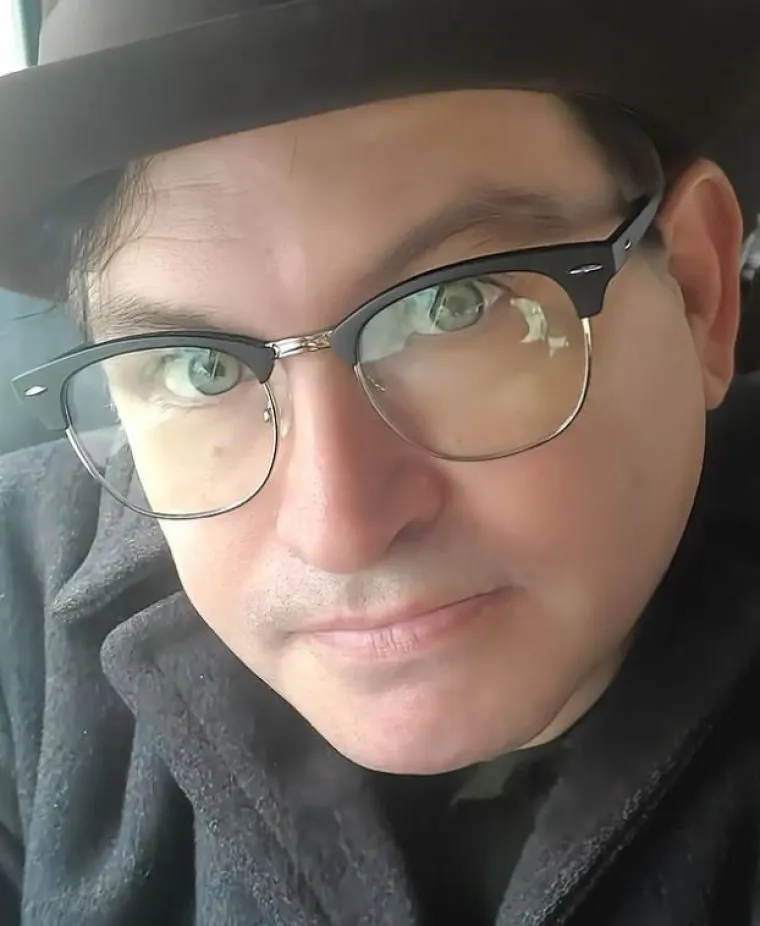 6. Jure li vas obožavatelji zbog vašeg velikog penisa? JF: &quot;Da, posebno iz konzervativnih zemalja. Trebali biste vidjeti sve Facebook i Instagram poruke koje dobivam od nekih od tih ljudi.&quot;