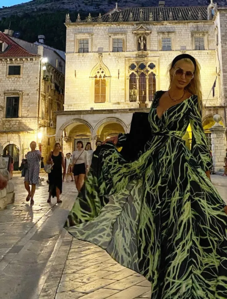 Vruća supruga srpskog golmana iz Knina koji veliča tzv. Srpsku Krajinu: 'Možda nisam savršena, ali moj život je'