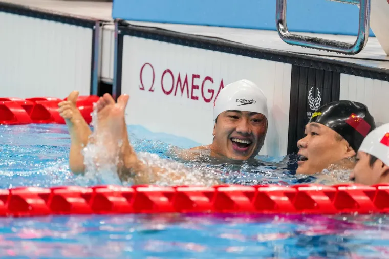 Kineski plivač bez ruku osvojio čak 4 zlatne medalje. Izgubio obje ruke u ranom djetinjstvu usred strujnog udara: 'Izvor je inspiracije i ponosa'