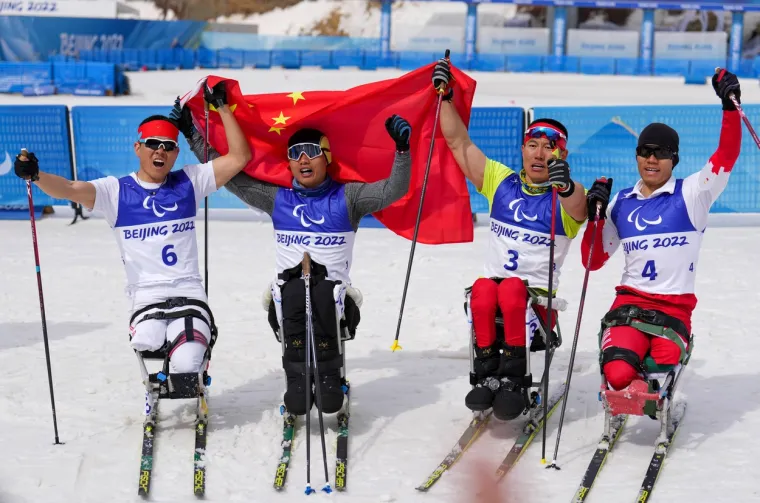 Kineski plivač bez ruku osvojio čak 4 zlatne medalje. Izgubio obje ruke u ranom djetinjstvu usred strujnog udara: 'Izvor je inspiracije i ponosa'