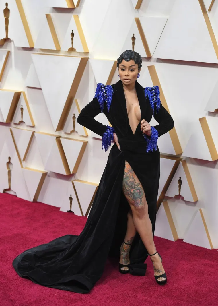 &quot;Rob Kardashian je trebao misliti na svoju kćer Dream prije nego što je podnio svoju zlonamjernu i neosnovanu tužbu protiv Dreamove majke, Angele White zvane Blac Chyna&quot;, rekla je starletina odvjetnica u izjavi za medije. 