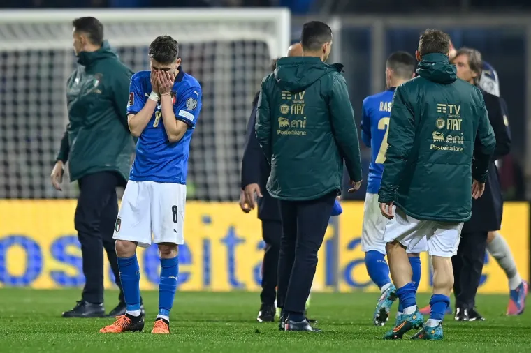 Tragedija europskog prvaka u Palermu. &Scaron;okirani Talijani nisu znali &scaron;to ih je sna&scaron;lo, pogledajte njihova lica; 'Doživjeli smo katastrofu'