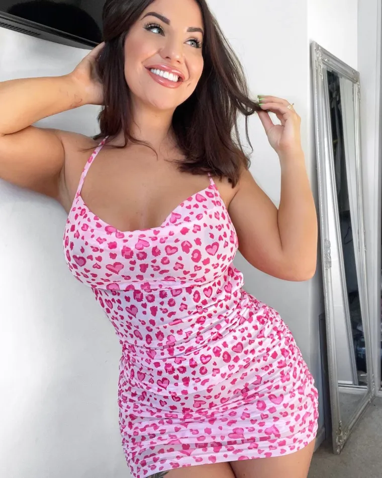 Tko želi raditi, taj si nađe posla: Eto, njega plaćaju da seksa vlastitu ženu