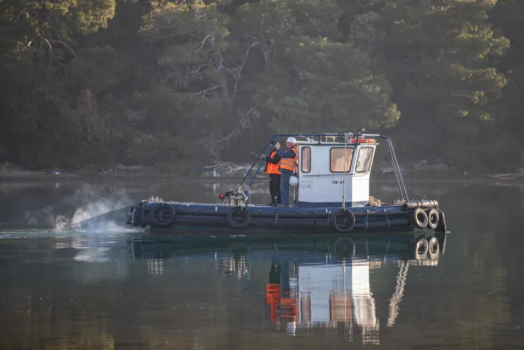 Konačno spojena najvažnija dionica na pristupnim cestama Pelje&scaron;kog mosta - most Ston